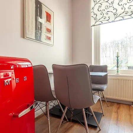 Апартаменты Ostseebad, Sellin, Ruegen, Odin Зеллин