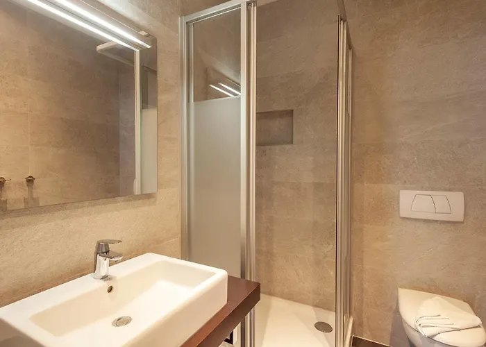 Ostseebad, Sellin, Ruegen, Odin Апартаменты *